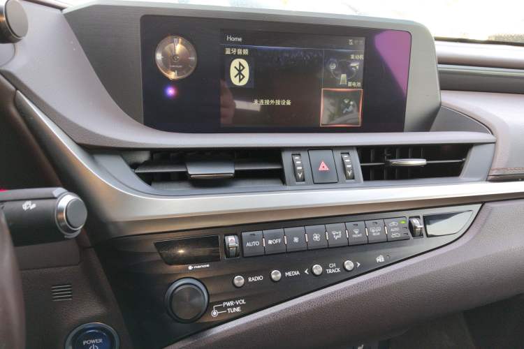 Used Lexus ES 2018 300h Premier Edition China V Standard Audio And AC Panel
