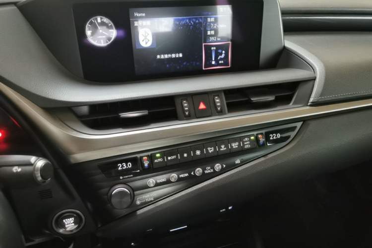 Used Lexus ES 2018 200 Excellence Edition China VI Standard Audio And AC Panel