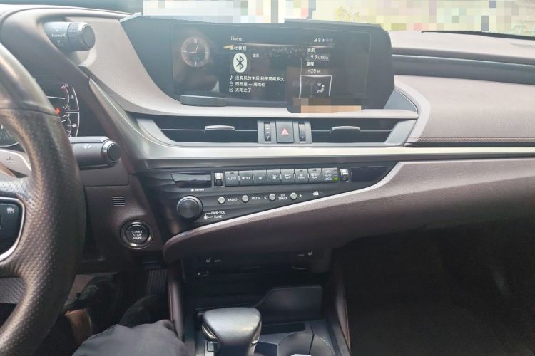 Used Lexus ES 2018 200 Excellence Edition China V Standard Audio And AC Panel