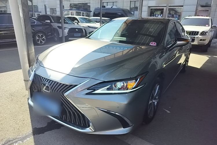 Used Lexus ES 2018 200 Excellence Edition China V Standard Guazi used car, China used car export, Used car for sale, Used  cars, Cheapest cars for sale
