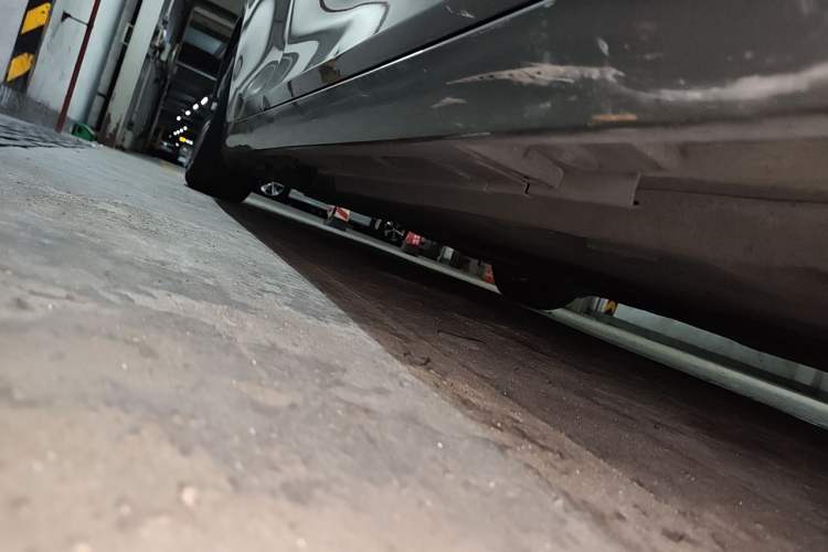 Used Lexus ES 2018 200 Excellence Edition China V Standard Chassis Front Right