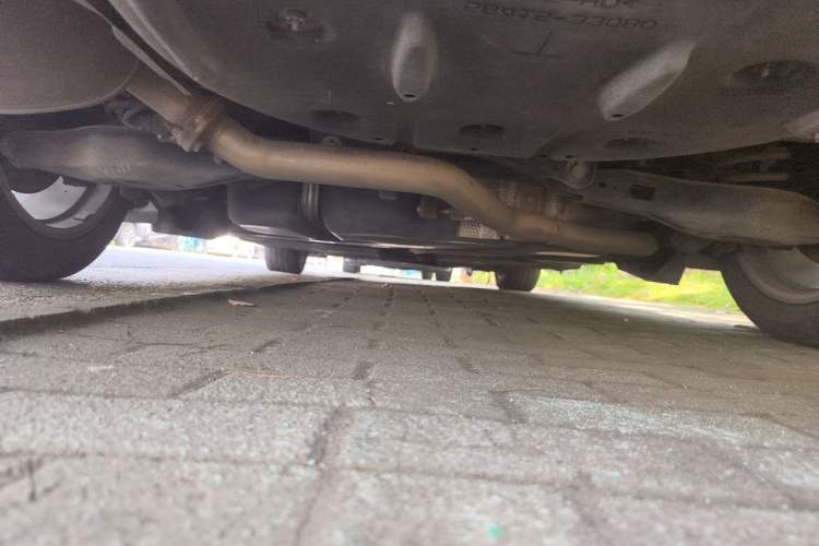Used Lexus ES 2018 300h Premier Edition China VI Standard Chassis Rear