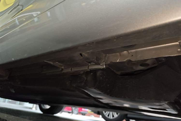 Used Lexus ES 2018 300h Premium Edition China V Standard Chassis Rear Left