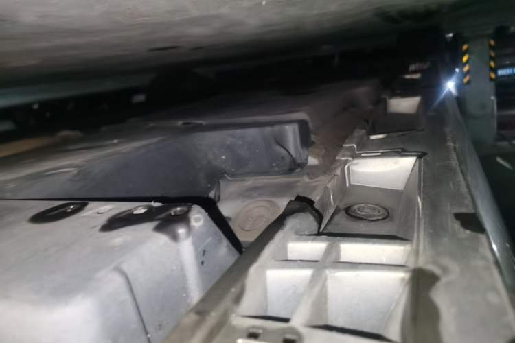 Used Lexus ES 2018 200 Excellence Edition China V Standard Chassis Rear Left