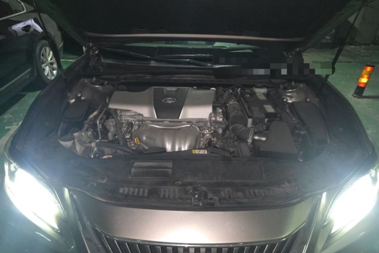 Used Lexus ES 2018 200 Excellence Edition China V Standard Engine Bay