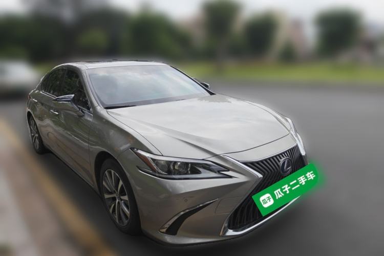 Used Lexus ES 2018 300h Premier Edition China VI Standard Exterior 2
