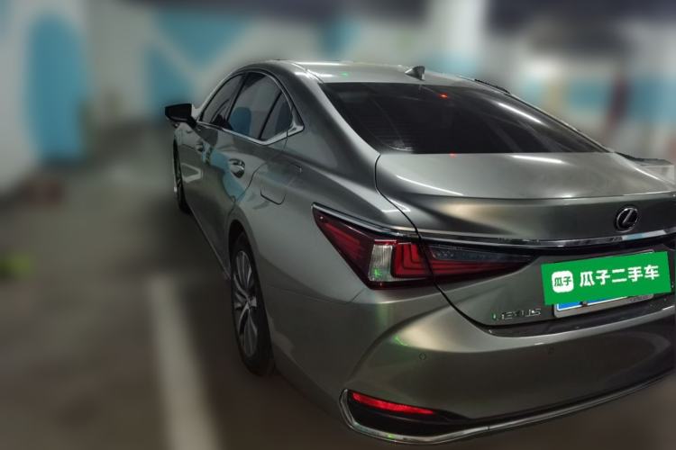 Used Lexus ES 2018 200 Excellence Edition China V Standard Exterior 3