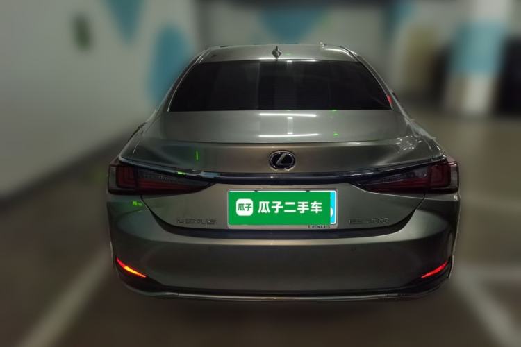 Used Lexus ES 2018 200 Excellence Edition China V Standard Exterior 4