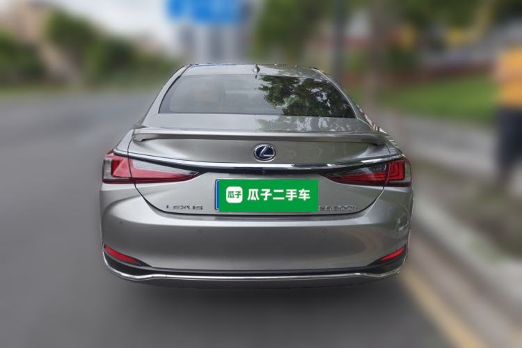 Used Lexus ES 2018 300h Premier Edition China VI Standard Exterior 4