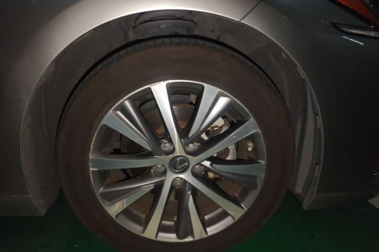 Used Lexus ES 2018 200 Excellence Edition China V Standard Exterior 7