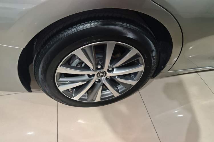 Used Lexus ES 2018 200 Luxury Edition China V Standard Exterior 8