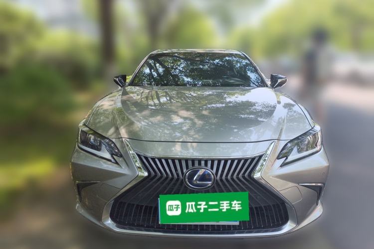 Used Lexus ES 2018 300h Premier Edition China VI Standard Front