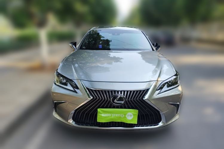 Used Lexus ES 2018 200 Excellence Edition China V Standard Front