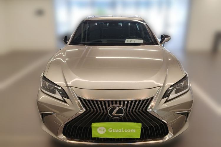 Used Lexus ES 2018 200 Excellence Edition China VI Standard Front