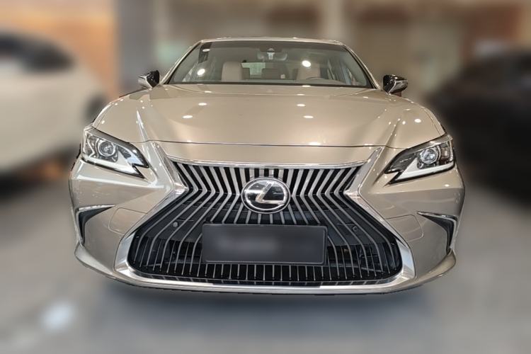 Used Lexus ES 2018 200 Luxury Edition China V Standard Front