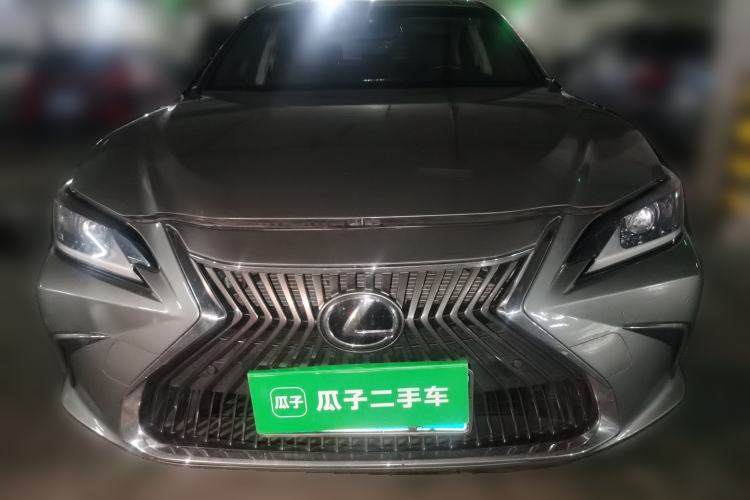 Used Lexus ES 2018 200 Excellence Edition China V Standard Front