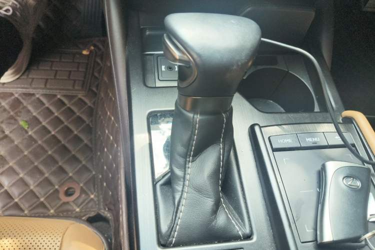 Used Lexus ES 2018 200 Excellence Edition China V Standard Gear Lever