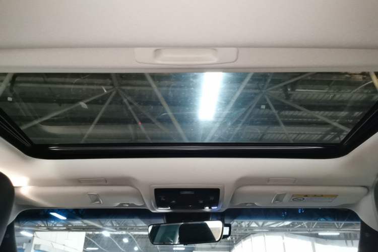 Used Lexus ES 2018 200 Excellence Edition China VI Standard Headliner