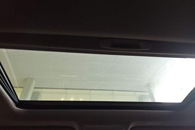 Used Lexus ES 2018 300h Premium Edition China V Standard Headliner
