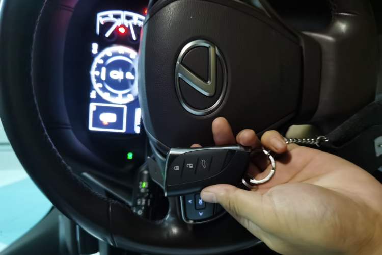Used Lexus ES 2018 200 Excellence Edition China V Standard Interior 1