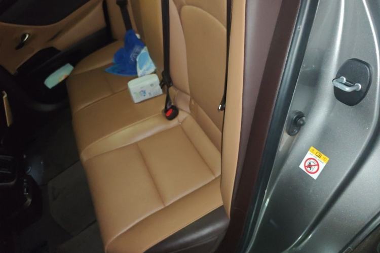 Used Lexus ES 2018 200 Excellence Edition China V Standard Interior 4