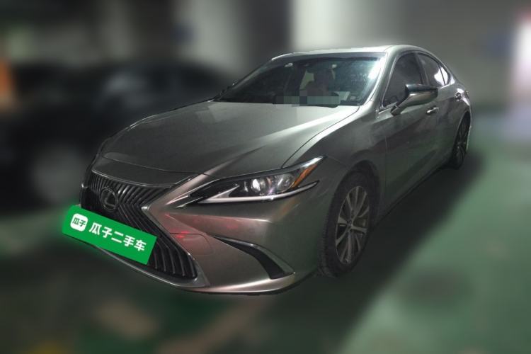 Used Lexus ES 2018 200 Excellence Edition China V Standard Guazi used car, China used car export, Used car for sale, Used  cars, Cheapest cars for sale