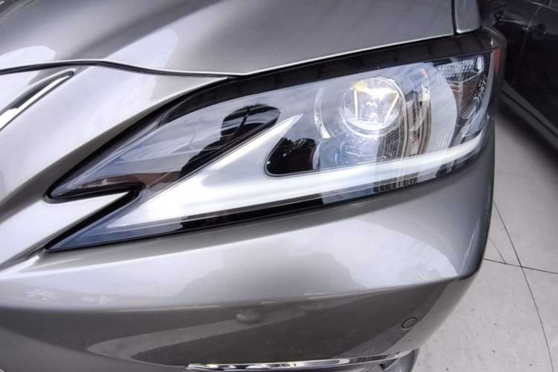Used Lexus ES 2018 200 Excellence Edition China V Standard Left Front Headlight