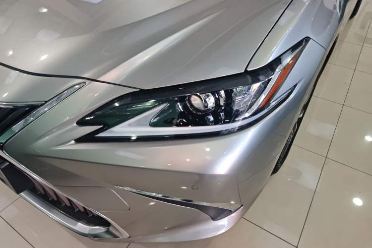 Used Lexus ES 2018 200 Luxury Edition China V Standard Left Front Headlight