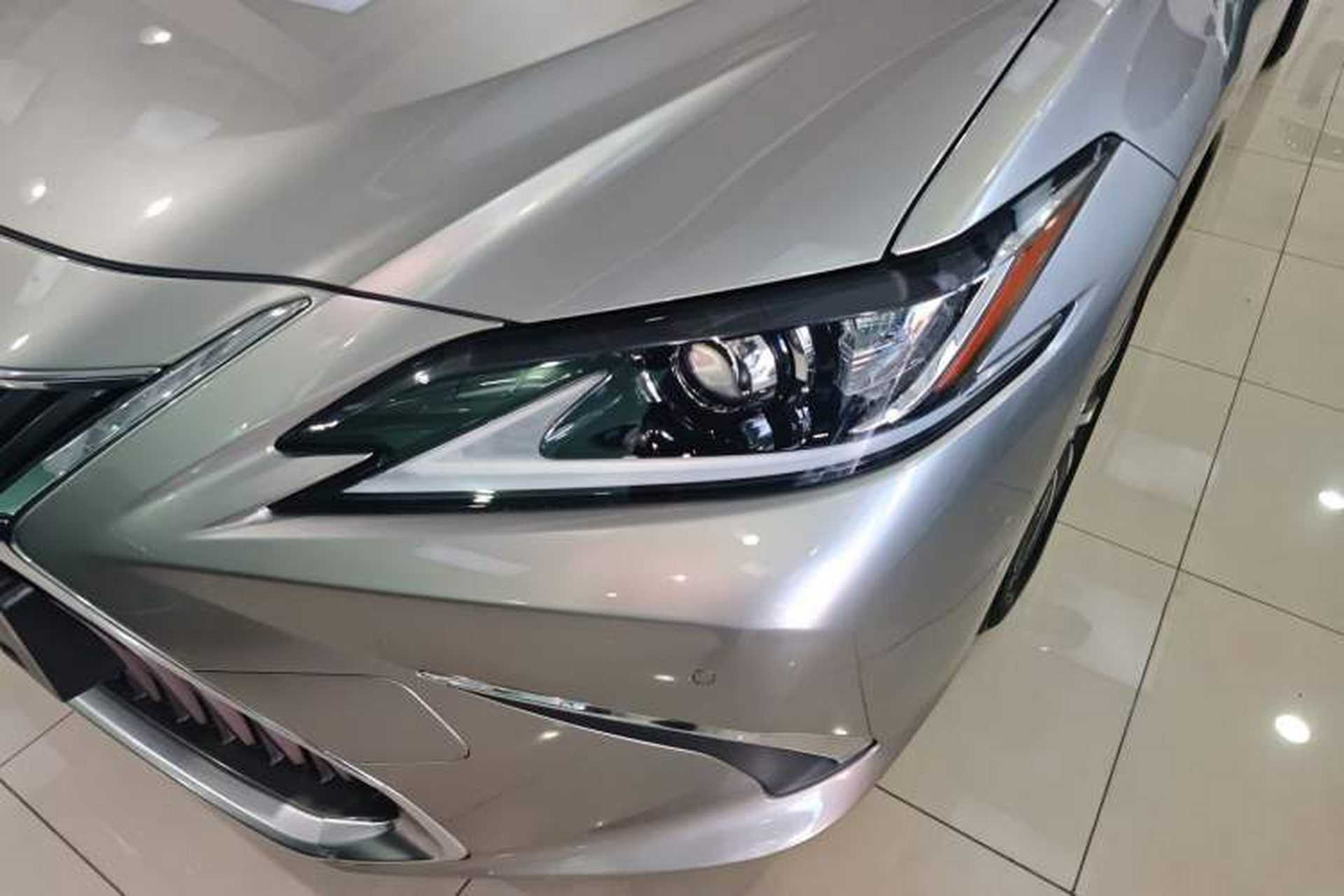 Used Lexus ES 2018 200 Luxury Edition China V Standard Left Front Headlight