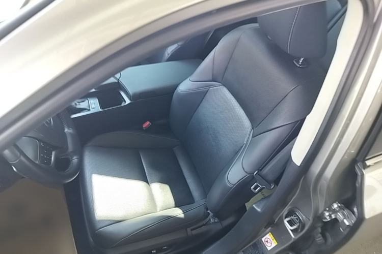 Used Lexus ES 2018 200 Excellence Edition China V Standard Left Front Seat