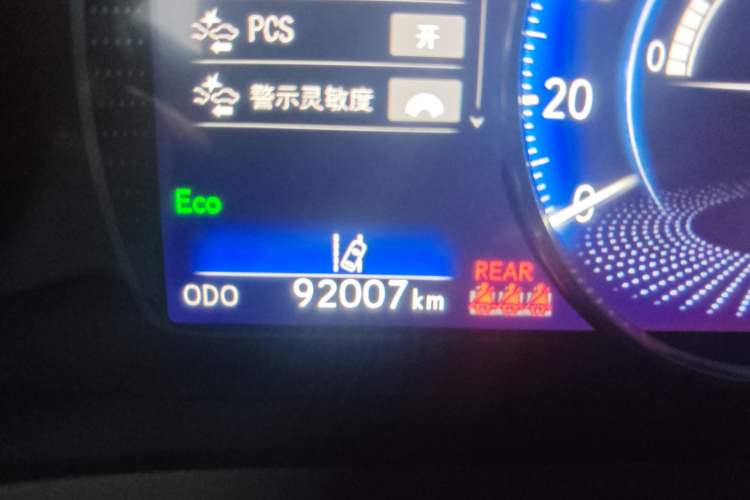 Used Lexus ES 2018 200 Excellence Edition China VI Standard Odometer Close Up