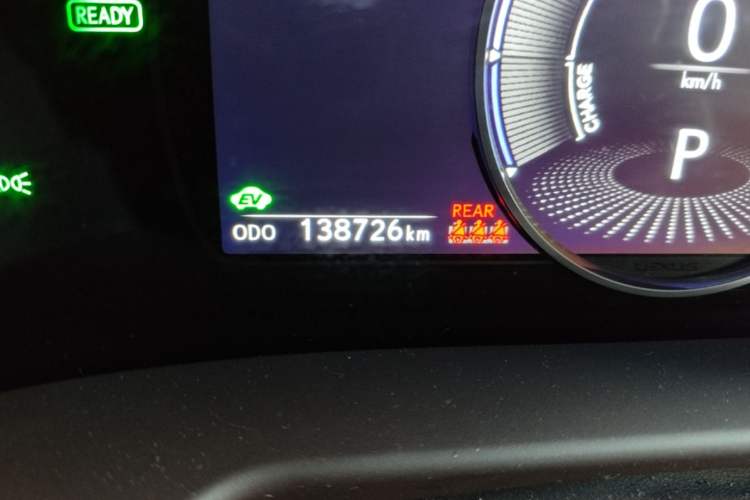 Used Lexus ES 2018 300h Premium Edition China V Standard Odometer Close Up