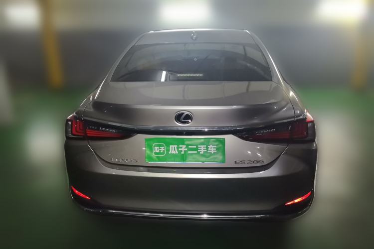Used Lexus ES 2018 200 Luxury Edition China V Standard Rear