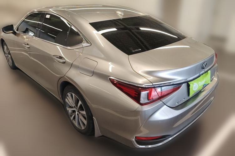 Used Lexus ES 2018 200 Excellence Edition China VI Standard Rear Left 45 Deg