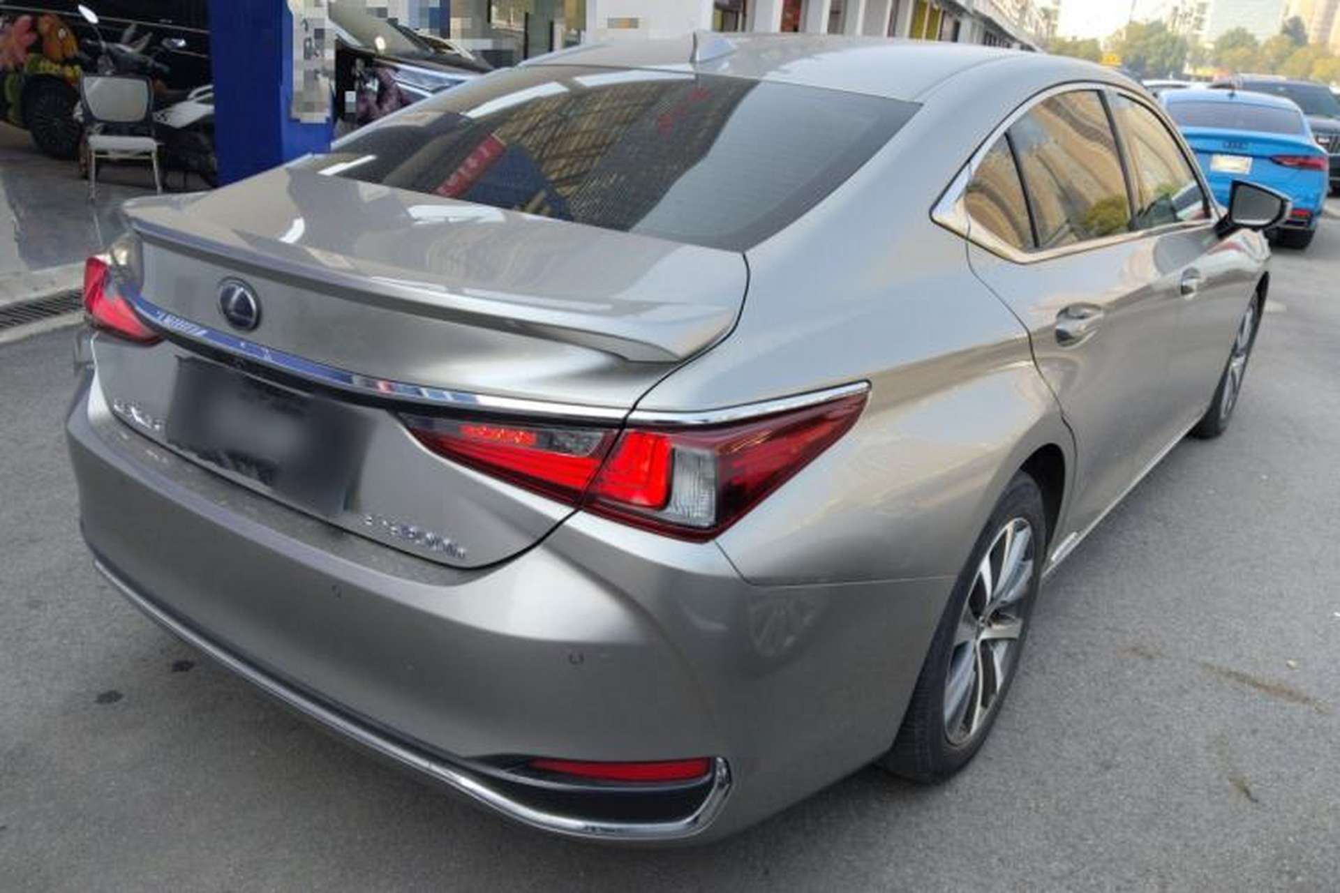 Used Lexus ES 2018 300h Premier Edition China V Standard Rear Right 45 Deg