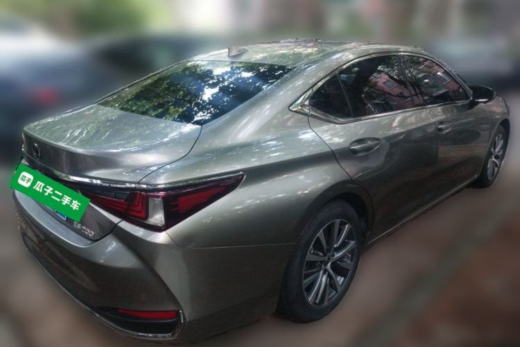 Used Lexus ES 2018 200 Luxury Edition China V Standard Rear Right 45 Deg