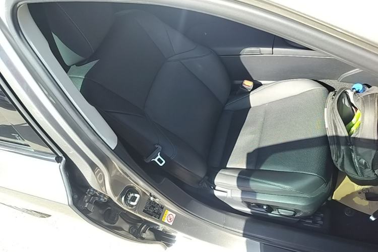 Used Lexus ES 2018 200 Excellence Edition China V Standard Right Front Seat
