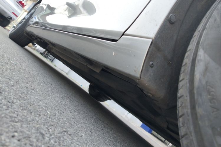 Used Lexus ES 2018 300h Premier Edition China V Standard Right Side Sill