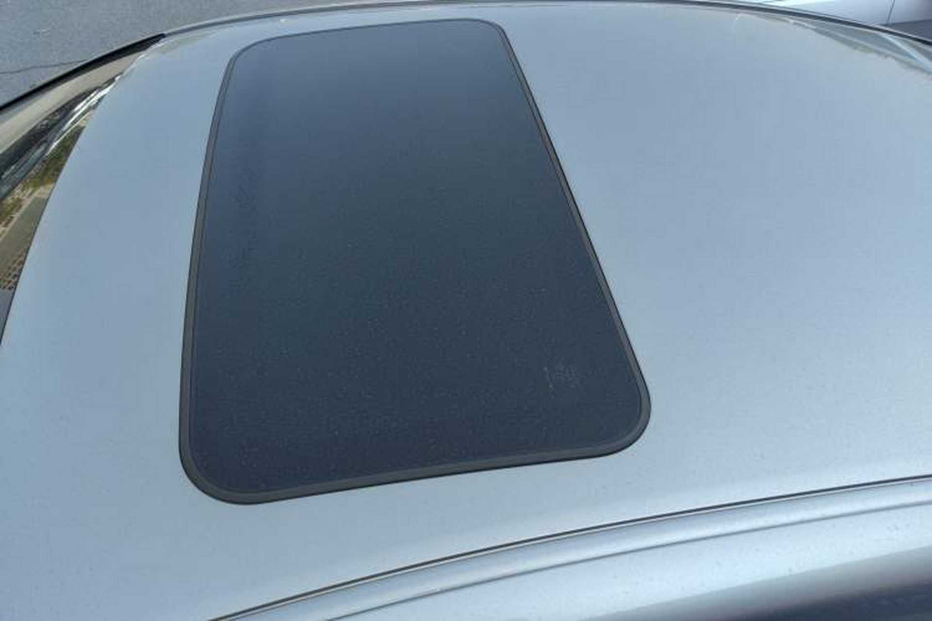 Used Lexus ES 2018 300h Premier Edition China V Standard Roof