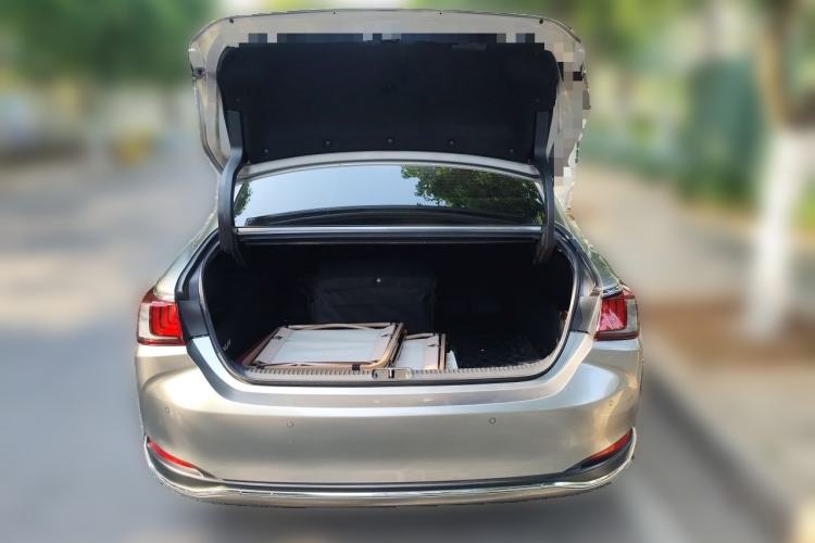 Used Lexus ES 2018 200 Excellence Edition China V Standard Trunk