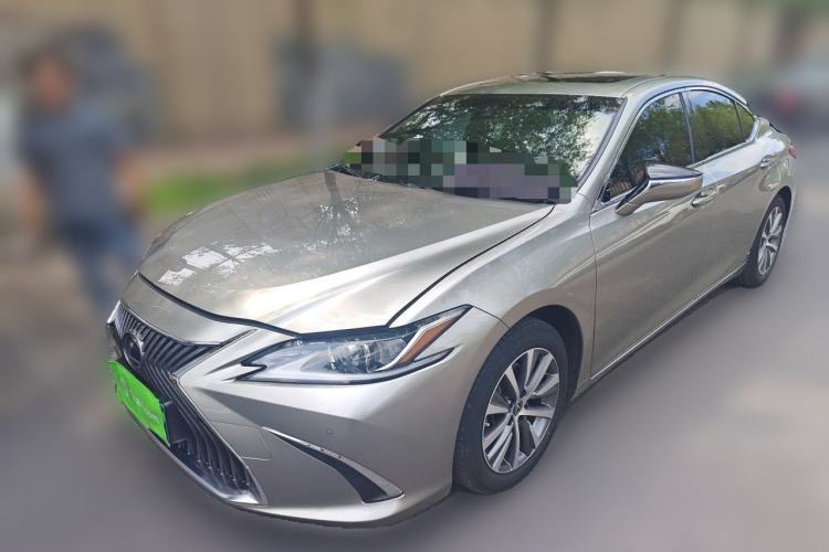 Used Lexus ES 2018 200 Excellence Edition China V Standard Guazi used car, China used car export, Used car for sale, Used  cars, Cheapest cars for sale