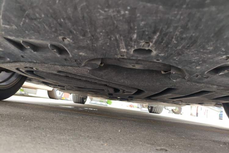 Used Lexus ES 2018 300h Premium Edition China VI Standard Chassis Front