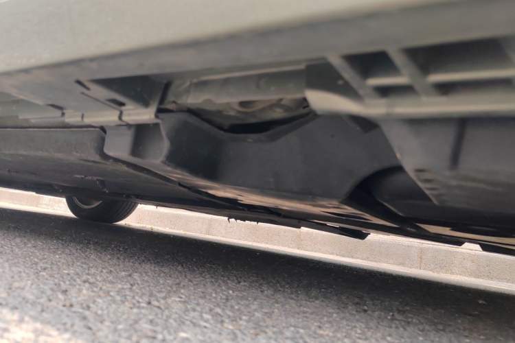Used Lexus ES 2018 300h Premier Edition China VI Standard Chassis Rear Left