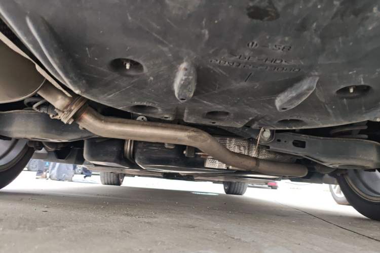 Used Lexus ES 2018 300h Premium Edition China VI Standard Chassis Rear