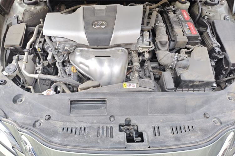 Used Lexus ES 2018 200 Luxury Edition China V Standard Engine Bay