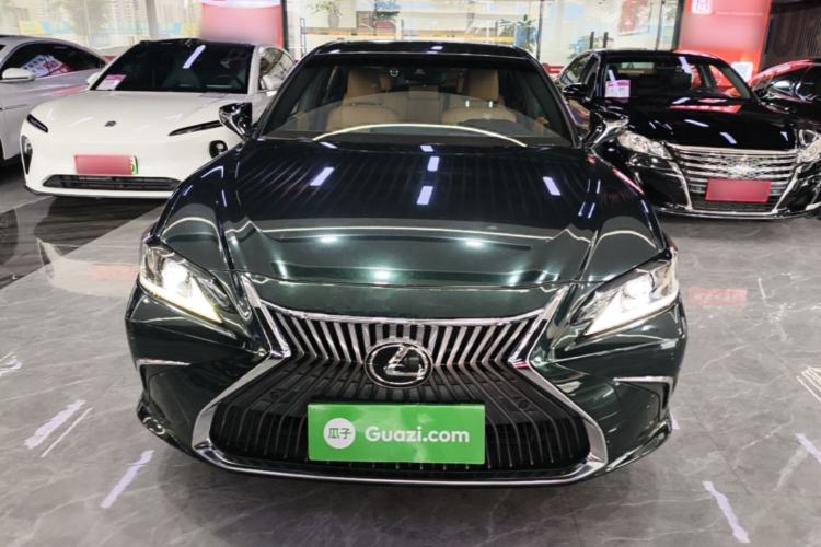 Used Lexus ES 2018 200 Excellence Edition China V Standard Front