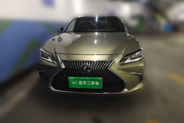 Used Lexus ES 2018 200 Excellence Edition China V Standard Front
