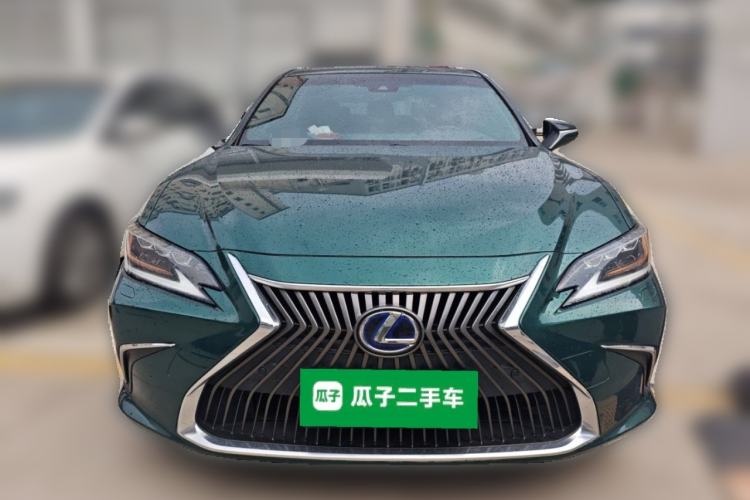 Used Lexus ES 2018 300h Premium Edition China VI Standard Front