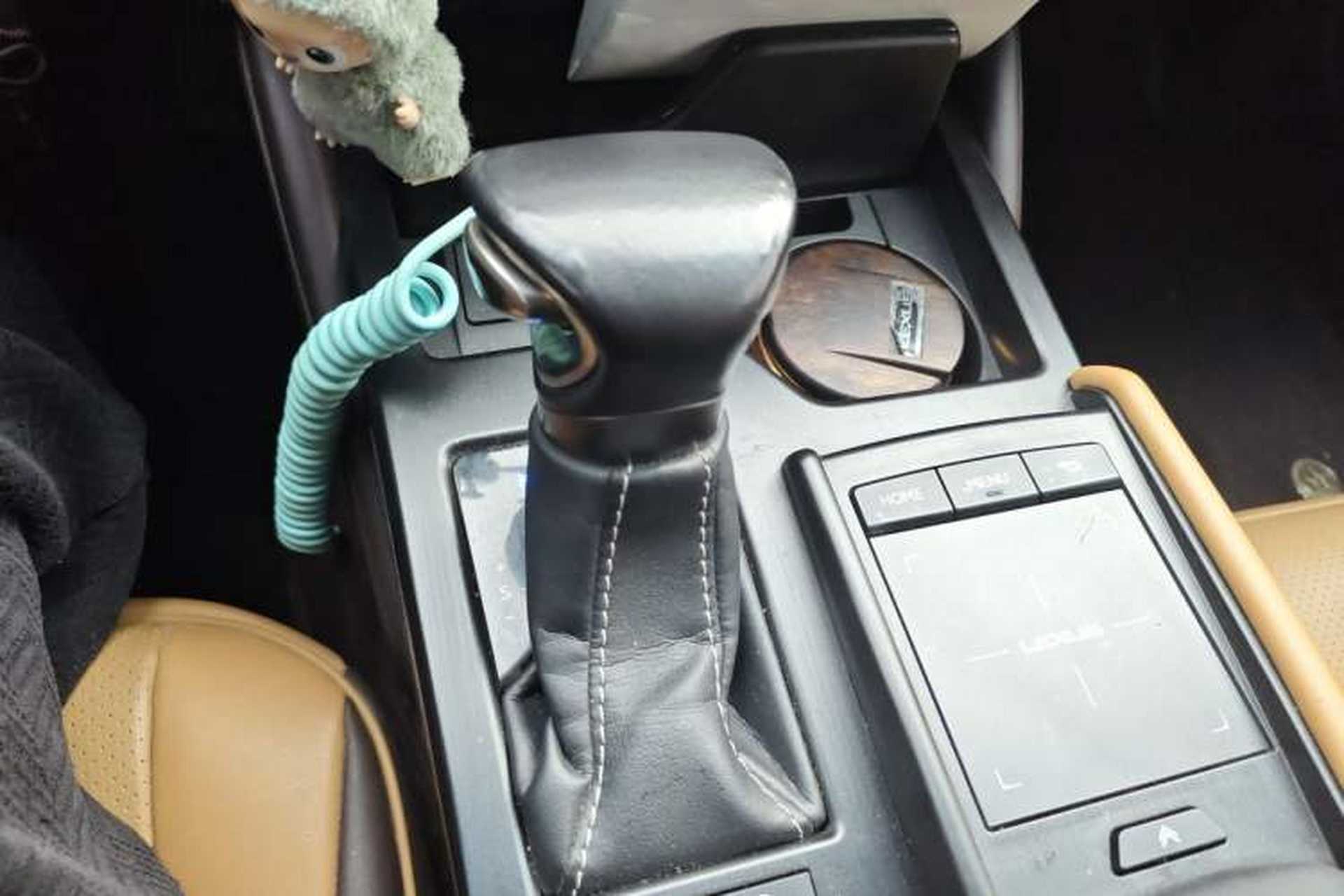 Used Lexus ES 2018 200 Luxury Edition China V Standard Gear Lever