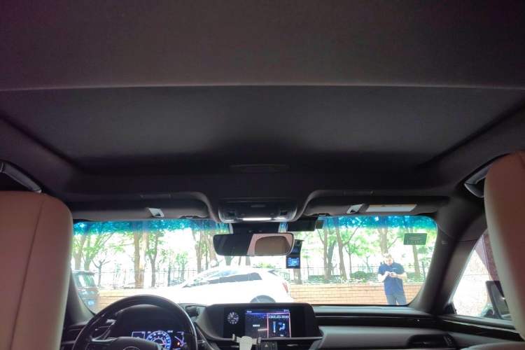 Used Lexus ES 2018 200 Luxury Edition China V Standard Headliner